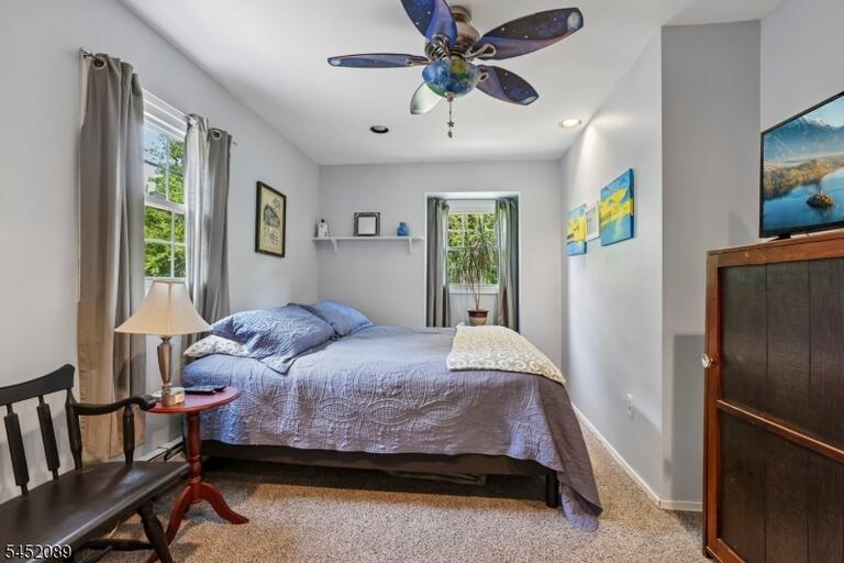 Property listing MLS 4046202 photo 24