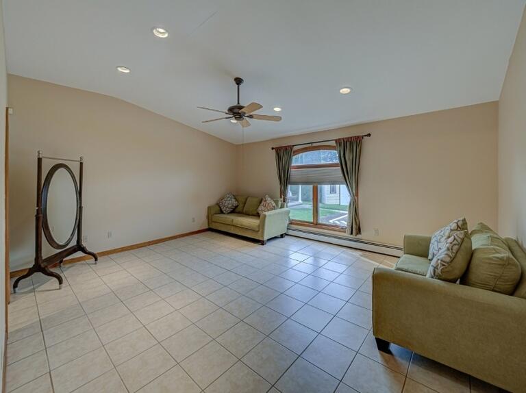 image-4046298-36.jpeg