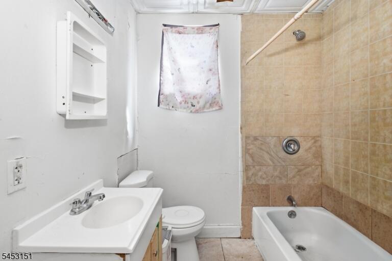 Property listing MLS 4046339 photo 23