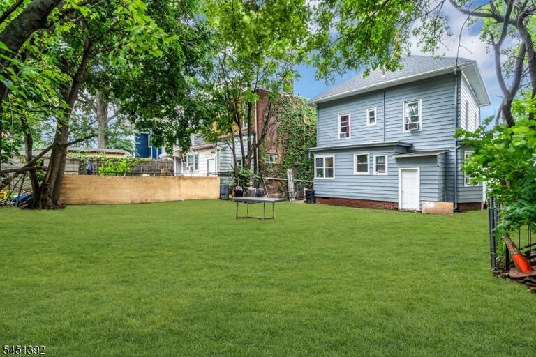Property listing MLS 4046370 photo 23