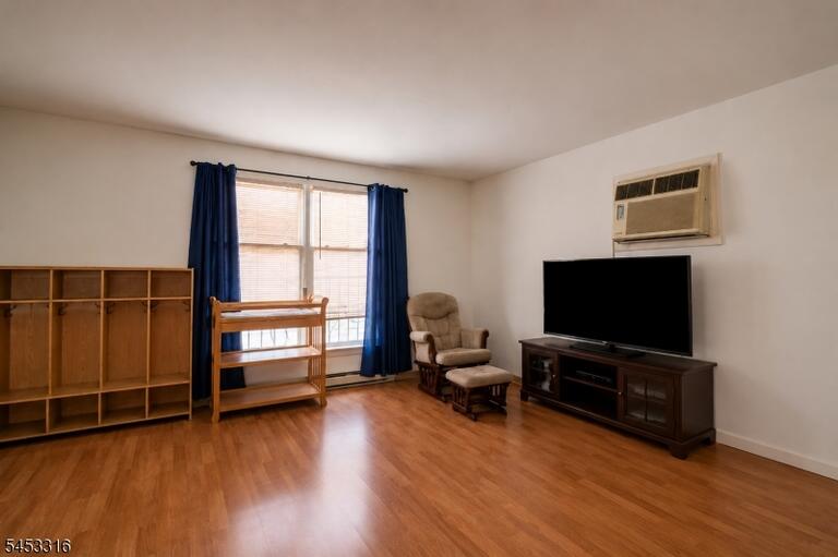 Property listing MLS 4046382 photo 6