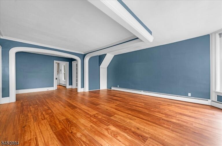 Property listing MLS 4046408 photo 13