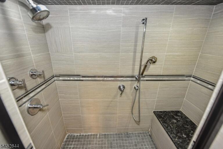 Property listing MLS 4046483 photo 27