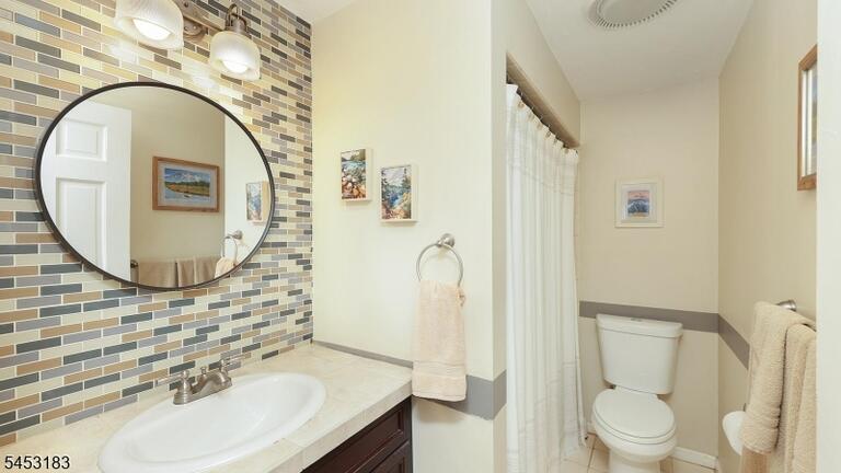 Property listing MLS 4046495 photo 20