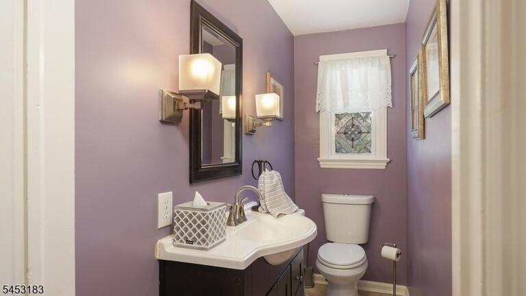 Property listing MLS 4046495 photo 25
