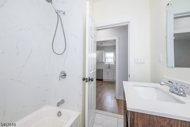 Property listing MLS 4046560 photo 22