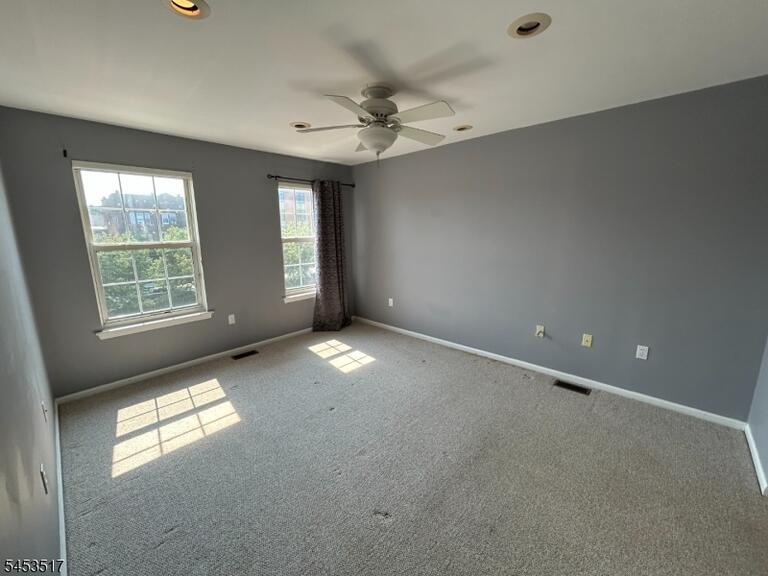 Property listing MLS 4046576 photo 13