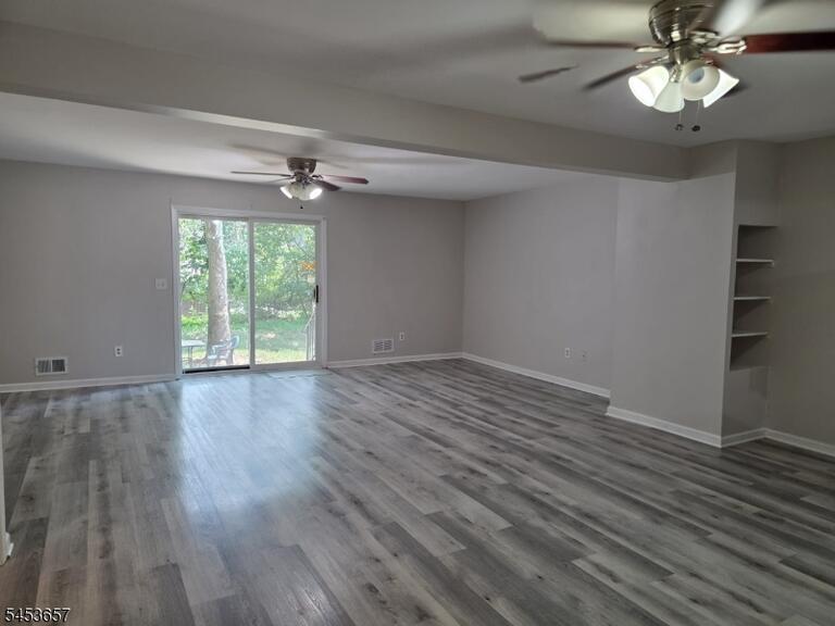 Property listing MLS 4046718 photo 1