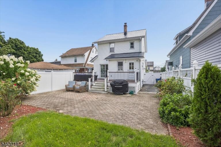 Property listing MLS 4046761 photo 31