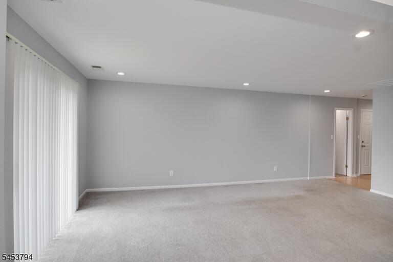 Property listing MLS 4046823 photo 14