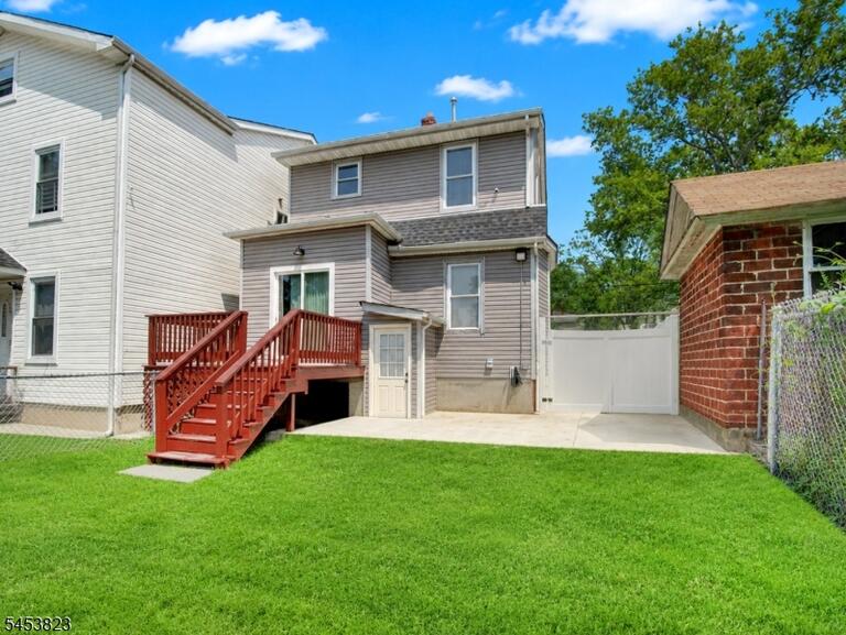 Property listing MLS 4046861 photo 16