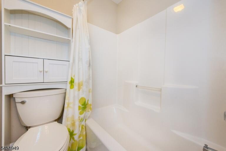 Property listing MLS 4046863 photo 26