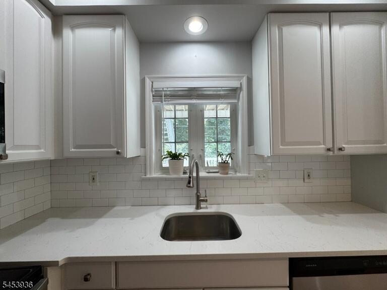 Property listing MLS 4046952 photo 17