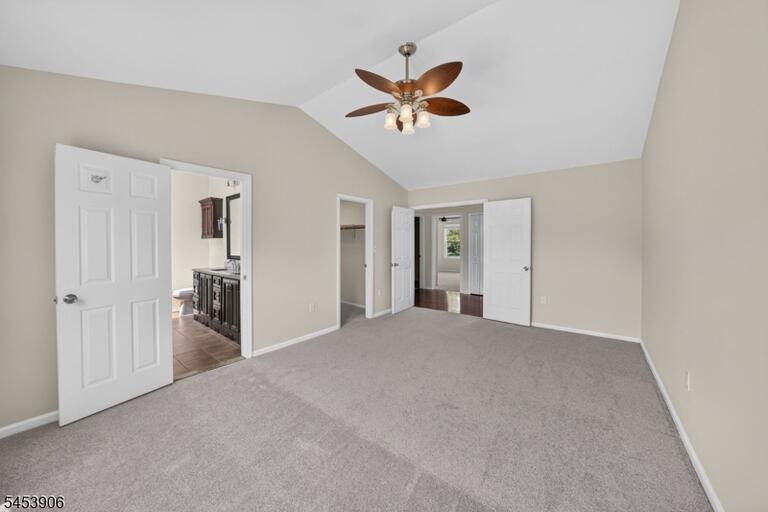 Property listing MLS 4046956 photo 25