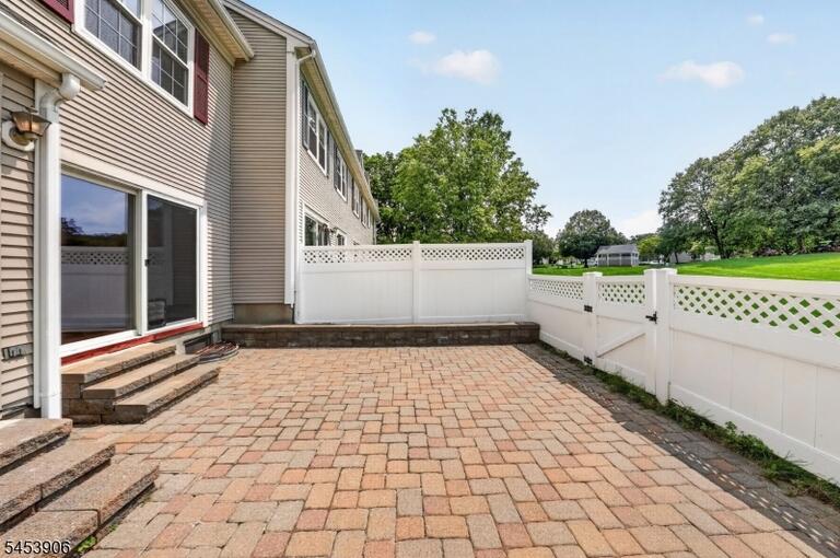 Property listing MLS 4046956 photo 39
