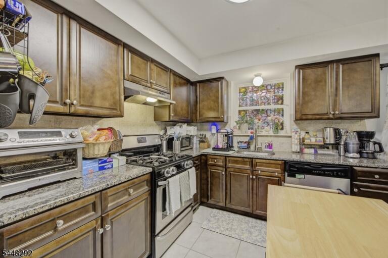 Property listing MLS 4046968 photo 31