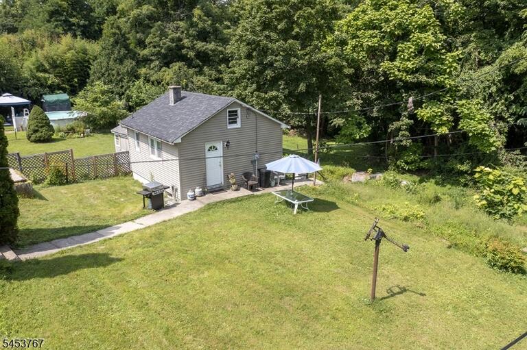 Property listing MLS 4047091 photo 7