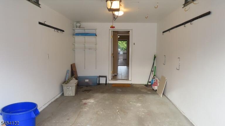 Property listing MLS 4047108 photo 8