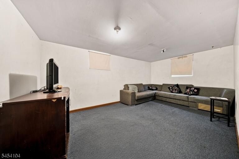 Property listing MLS 4047113 photo 37