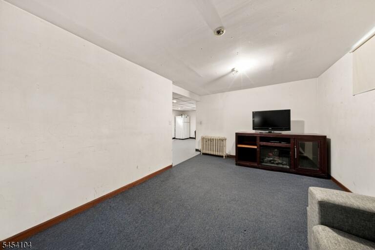 Property listing MLS 4047113 photo 38