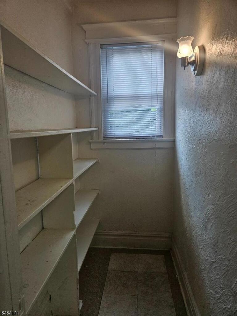 Property listing MLS 4047117 photo 9
