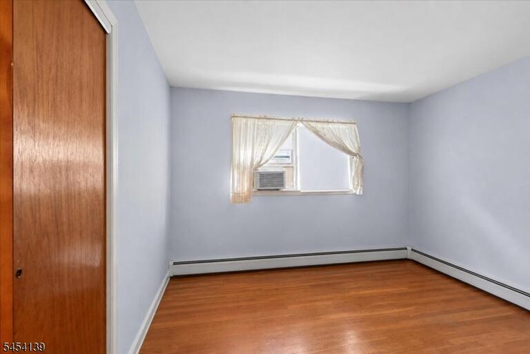 Property listing MLS 4047125 photo 22