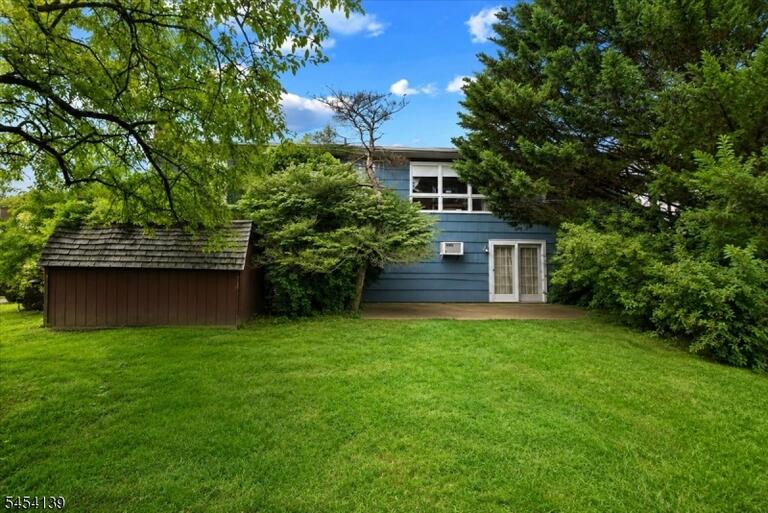 Property listing MLS 4047125 photo 42
