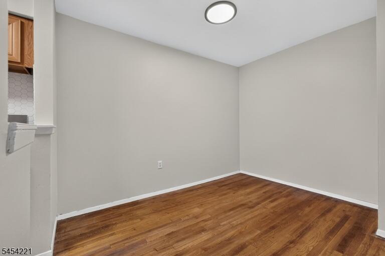 Property listing MLS 4047189 photo 13