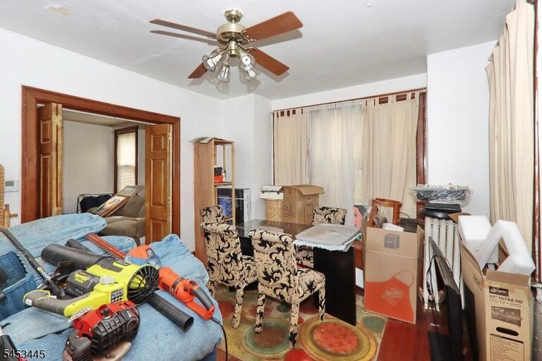 Property listing MLS 4047205 photo 5
