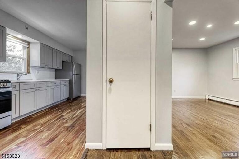 Property listing MLS 4047215 photo 15