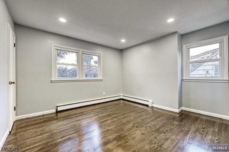 Property listing MLS 4047215 photo 7