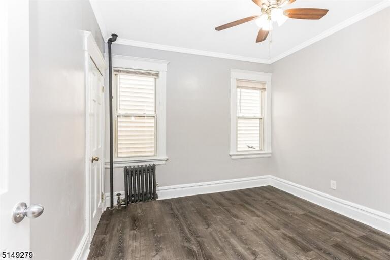 Property listing MLS 4047253 photo 13