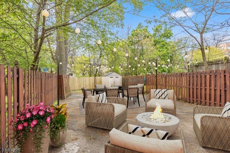 Property listing MLS 4047253 photo 16