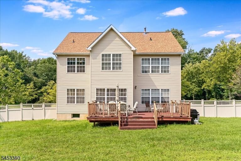 Property listing MLS 4047273 photo 26