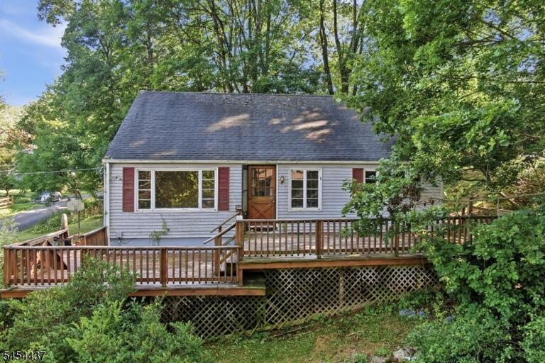 Property listing MLS 4047333 photo 1
