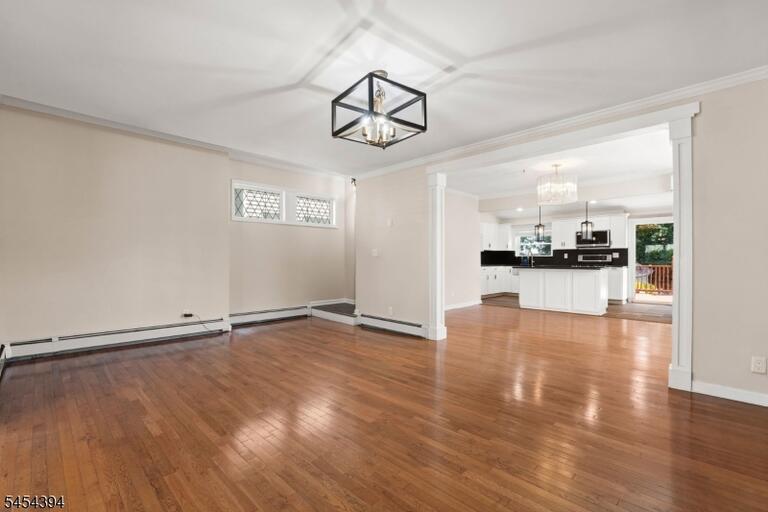 Property listing MLS 4047400 photo 11
