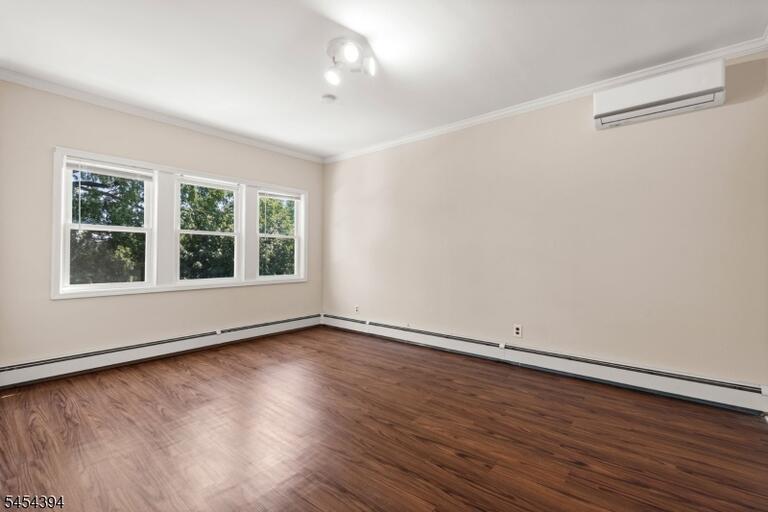 Property listing MLS 4047400 photo 19