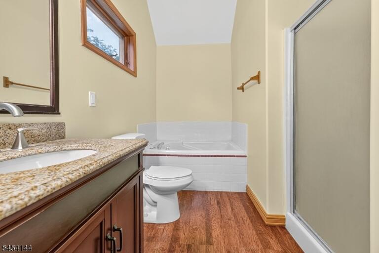 Property listing MLS 4047426 photo 22