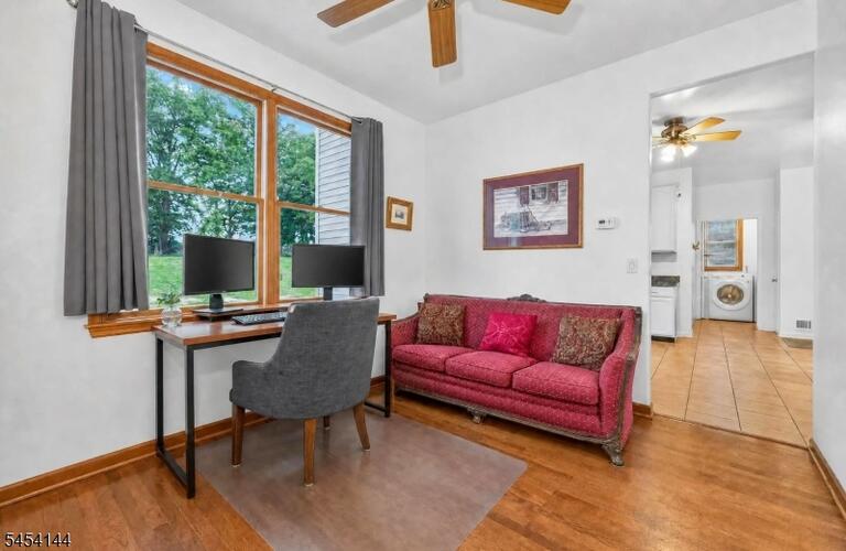 Property listing MLS 4047426 photo 8