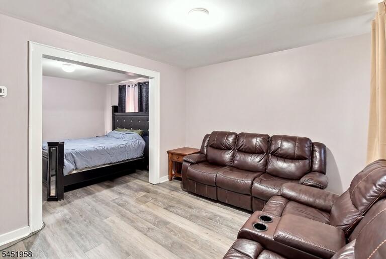 Property listing MLS 4047432 photo 15
