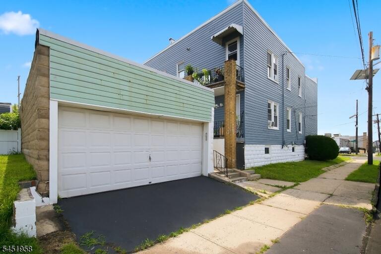 Property listing MLS 4047432 photo 37