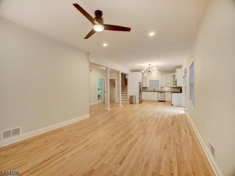 Property listing MLS 4047499 photo 26