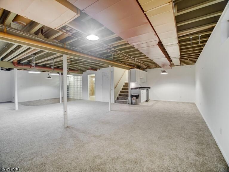 Property listing MLS 4047499 photo 32