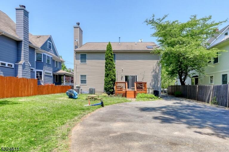 Property listing MLS 4047499 photo 37