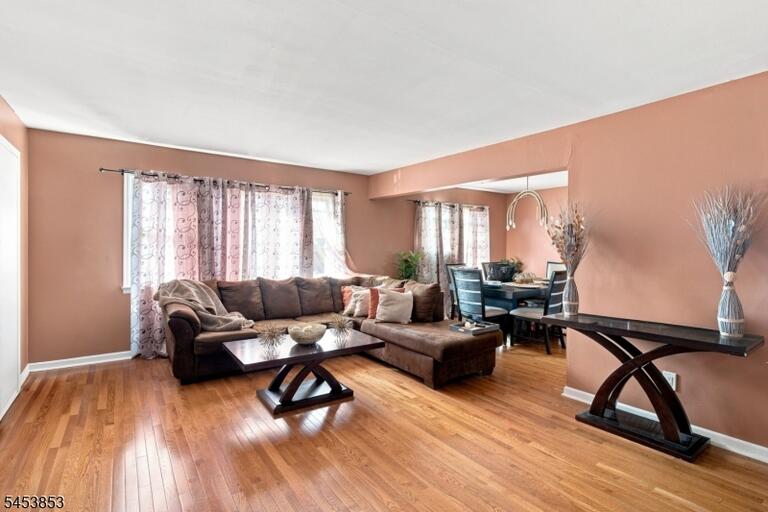 Property listing MLS 4047507 photo 19