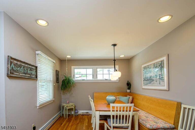 Property listing MLS 4047535 photo 24
