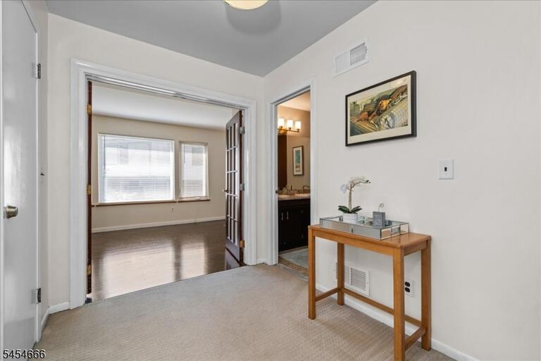 Property listing MLS 4047555 photo 30