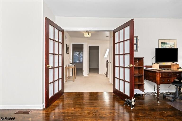 Property listing MLS 4047555 photo 34