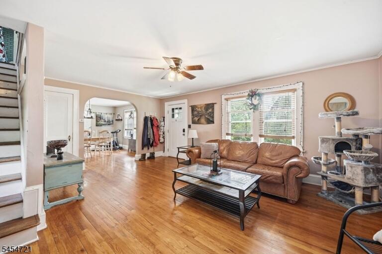 Property listing MLS 4047583 photo 8