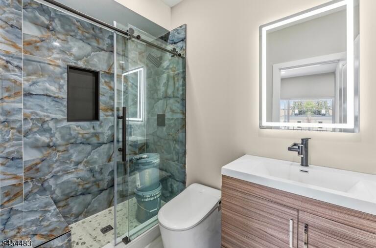 Property listing MLS 4047610 photo 42